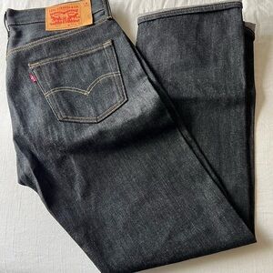Levi's Black shrink to fit 501 Jeans